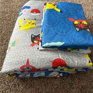 Reversible Pokemon Comforter Set